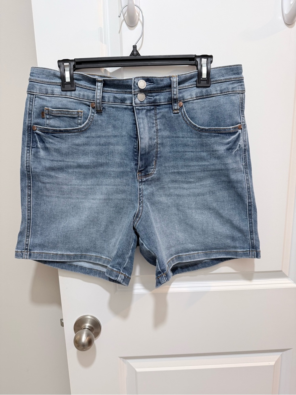 Judy Blue Mid-Rise Tummy Control Cool Denim Shorts